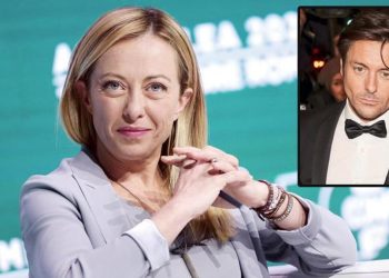 İtalya Başbakanı sevgilisinden ayrıldı