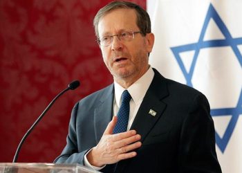 Kameralar karşısında öfke patlaması! Herzog’u çıldırtan soru