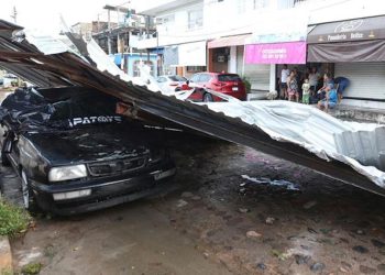 Kasırga ve fırtına Meksika’da can aldı:5 meyyit