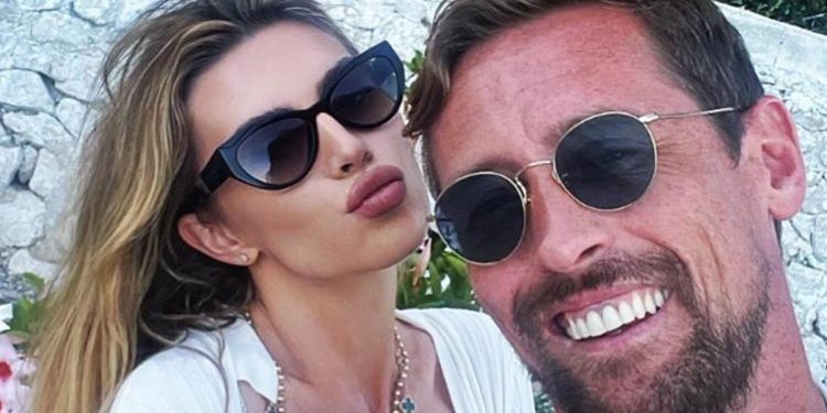 Kocam kapılardan sığmıyor… İstediğimiz meskeni satın alamıyoruz