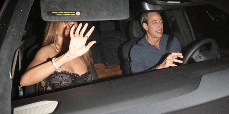 Kocasından ayrıldı, kendine hekim sevgili buldu: Kırılan kalbini de onaracak