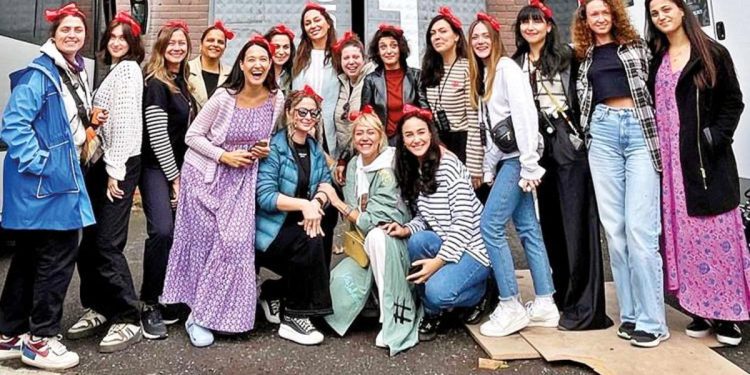 ‘Lohusa’ takımı  sete çıktı