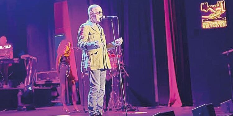 Mazhar Alanson: Özkan’ı kaybetmenin büyük bir boşluğu var.