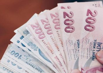 Memurun fazla mesai fiyatı 10 lira 10 kuruş olacak