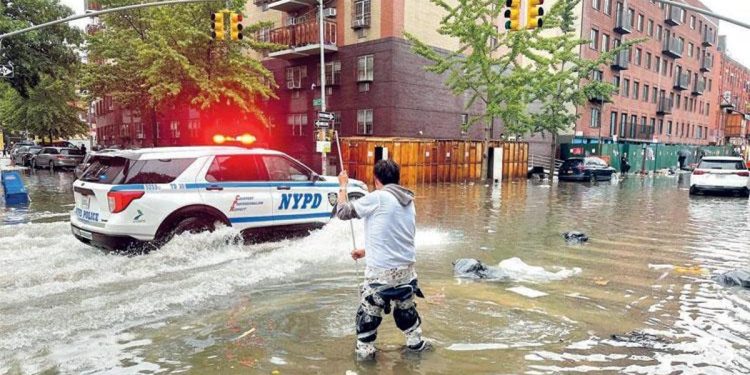 New York’u sel vurdu
