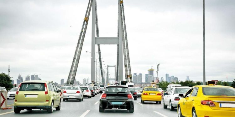 Otoyol ve köprü artırımı 2024’e ertelendi