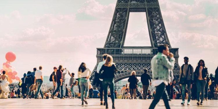 Paris’te tahtakurusu alarmı