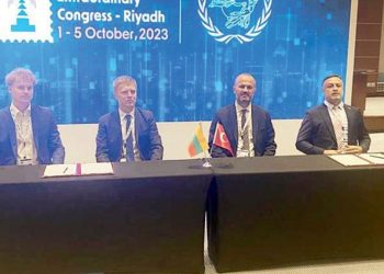 Postada ‘yeşil paket’ ve elektrikli araç adımı