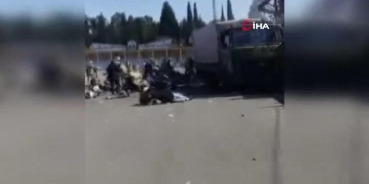 Suriye’de harp okulu mezuniyet merasimine SİHA’lı saldırısı! En az 60 meyyit