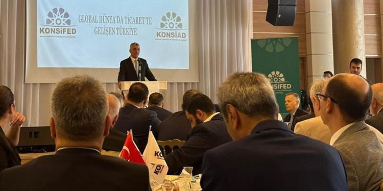 Ticaret Bakanı Bolat: Bütün uğraşlarımız daha güçlü, daha istikrarlı bir Türkiye iktisadı için