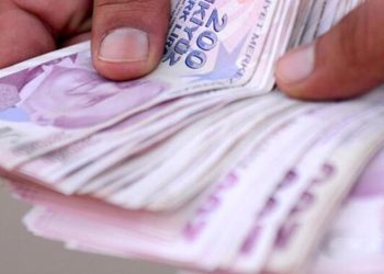 Ticari krediler kıpırdamaya başladı