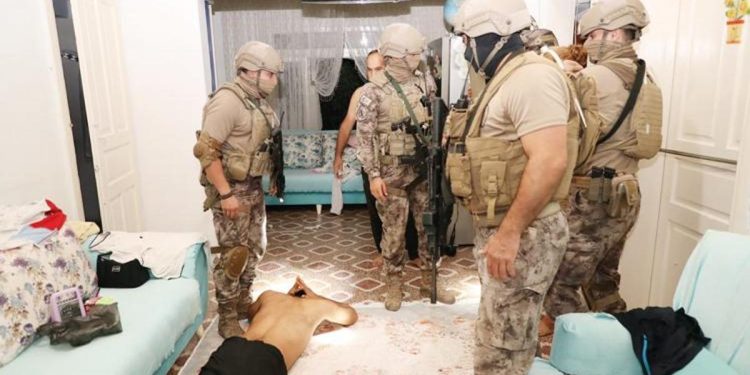 ‘Torbacılar’a operasyon