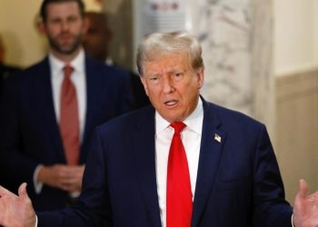 Trump sivil dolandırıcılık davasında mahkemeyi terk etti