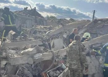 Ukrayna’nın doğusuna füze saldırısı! 49 kişi hayatını kaybetti