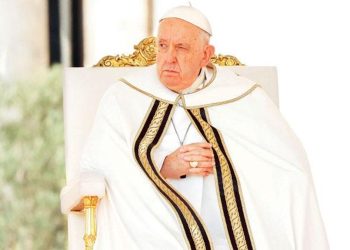 Vatikan tabu bahisleri tartışmaya açıyor