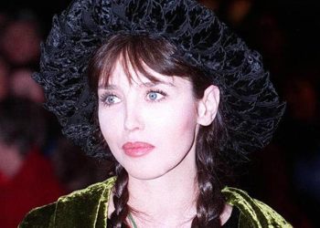 Vergi kaçırmakla suçlanan ünlü oyuncu kendini bu türlü savundu: Ben Amerikalı değilim, parayla işim olmaz