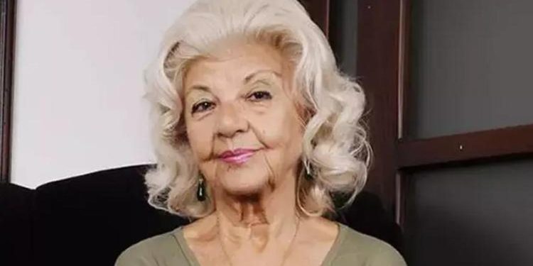 Yeşilçam’ın usta ismi Jeyan Mahfi Tözüm hayatını kaybetti… Ünlü dublaj sanatkarı Jeyan Mahfi Ayral Tözüm kimdir, kaç yaşındaydı?