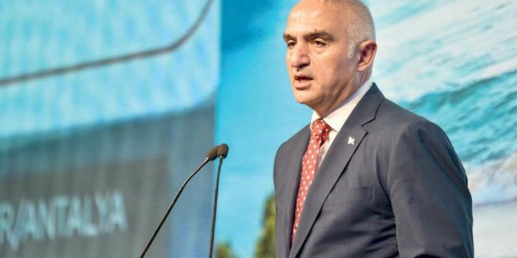 10 ayda 50 milyon turist geldi