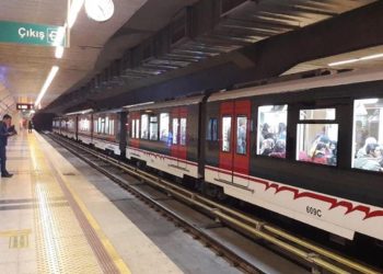 16 Kasım İzmir metro çalışıyor mu? Raydan çıkan metro sonrası merak ediliyor…