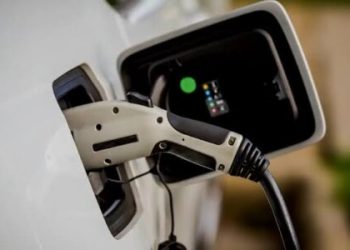 2024 yılında 100 bin adet elektrikli otomobil satılacak