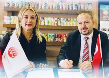 25 kız öğrenciye burs takviyesi verecek