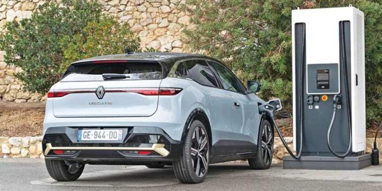 29 modelin yüzde 10’luk ÖTV dilimini aşıp zamlanmasının önüne geçildi… Elektrikli araca matrah ayarı