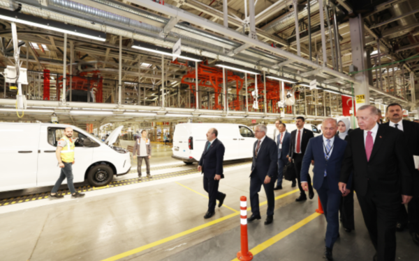 Cumhurbaşkanı Erdoğan’dan O Fabrikaya Övgü Dolu Sözler