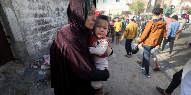 Gazze’de geçici ateşkes başladı