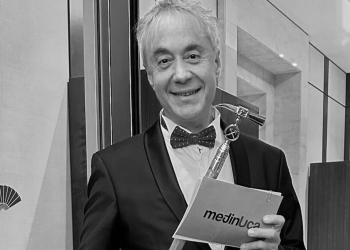 Ünlü Sunucu Metin Uca Hayatını Kaybetti