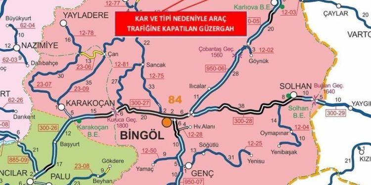Ağır yağış nedeniyle trafiğe kapatıldı… Bingöl-Erzurum karayolu son durumu