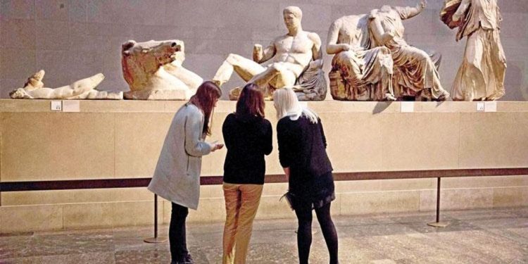 Atina-Londra sınırında ‘mermer’ krizi