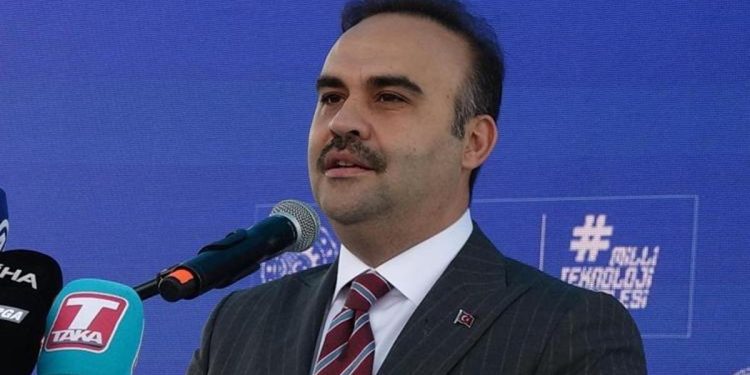 Bakan Kacır: 21 yıla 100 yıllık projeler sığdırdık