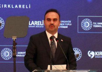 Bakan Kacır: Yatırımların önünü açıyoruz