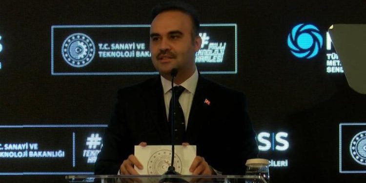 Bakan Kacır’dan ulusal teknoloji iletisi