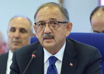 Bakan Özhaseki: Belediyeler daha etkin çalışmalı