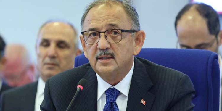 Bakan Özhaseki: Belediyeler daha etkin çalışmalı