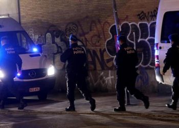 Belçika’yı ayağa kaldıran ihbar! 27 okulda eğitime orta verildi