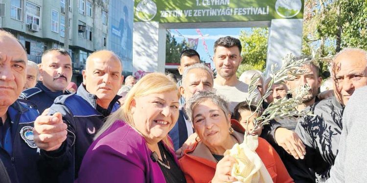 Ceyhan’da zeytinyağı şenliğine büyük ilgi