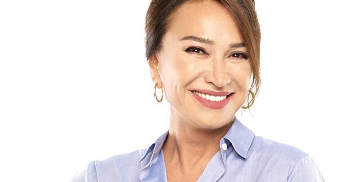 Demet Akbağ: Ezkaza oyuncak tost makinesi aldım