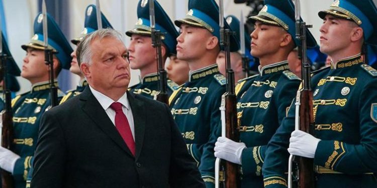 Dikkat çeken çıkış: “Ukrayna, Rusya ile barış mutabakatını ABD’nin buyruğuyla reddetti”