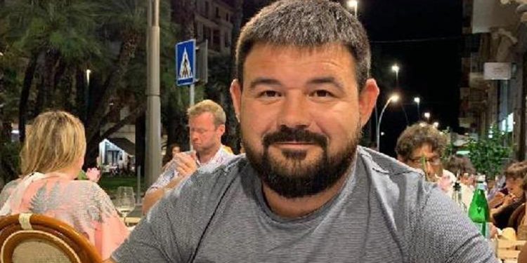 Doğum günü armağanı olarak gelen el bombası sonu oldu