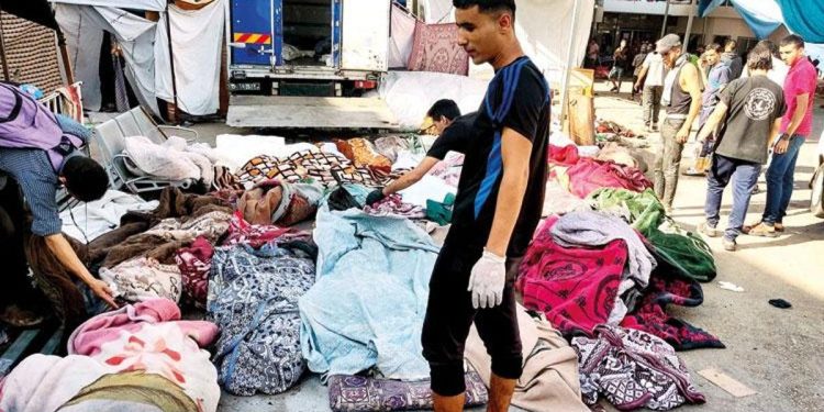 Dünyanın gözlerinin önünde Şifa toplu mezarlığa dönüştü