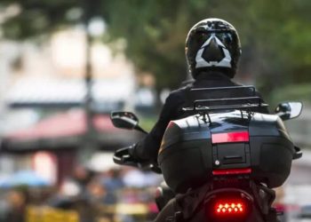 Elektrikli motor için ehliyet gerekir mi? Ehliyetsiz elektrikli motor sürülür mü? İşte, Karayolları Trafik Kanunu bilgileri