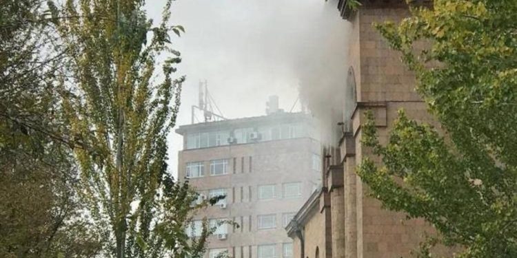 Ermenistan’da üniversitede patlama: 1 meyyit, 3 yaralı