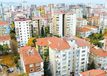 ‘Ev’de 10 yılın en makûs ekimi