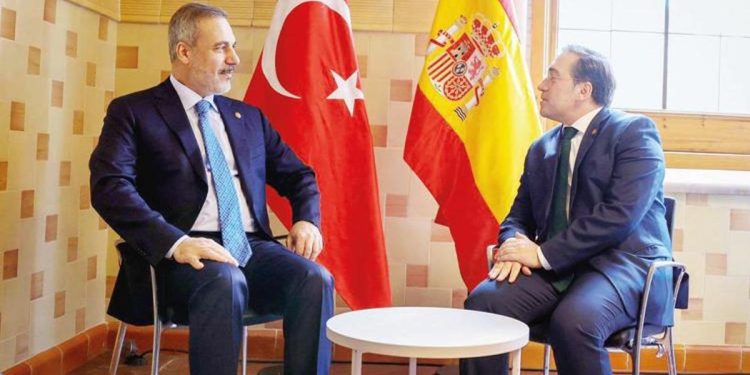 Fidan’ın Gazze diplomasisi… İspanya’daki foruma katıldı