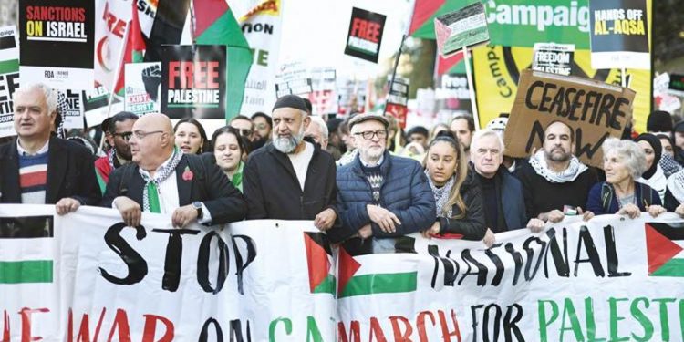 Filistin için yüzbinler yürüdü… Londra polisinden teyakkuz