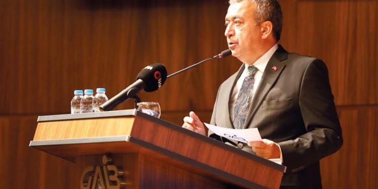 Güneydoğu Anadolu İhracatçı Birlikleri Lideri Ahmet Fikret Kileci: Küçülerek düzlüğe çıkarız