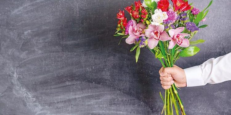 ‘Günün kutlu olsun canım öğretmenim’