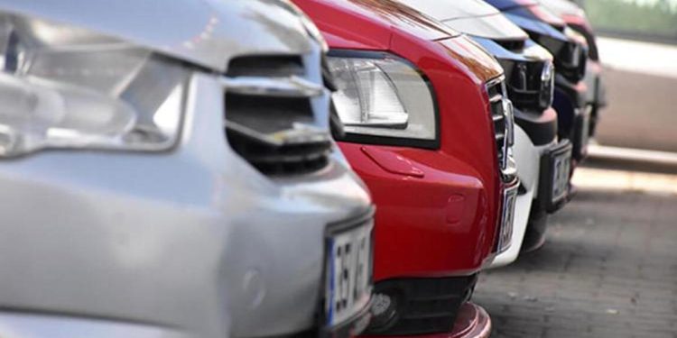 İkinci el arabada fiyatlar sert düşüşte